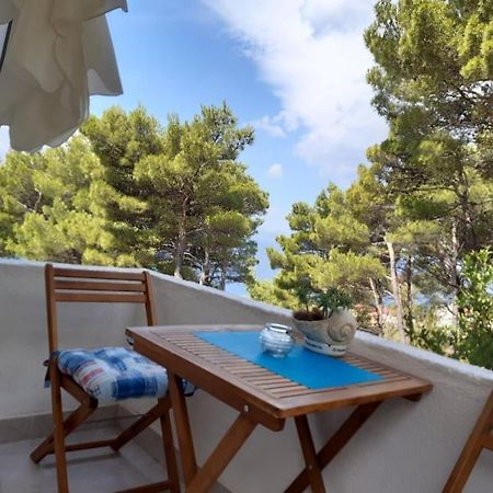 Peace And Quiet Apartment In Brela, Croatia Ngoại thất bức ảnh